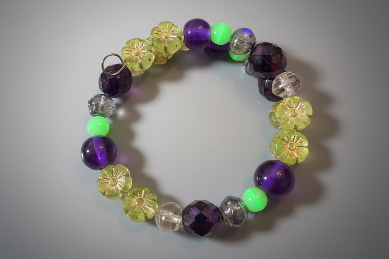 Czech Uranium Glass Memory Wire BRACELET Yellow Purple Glow Handcrafted